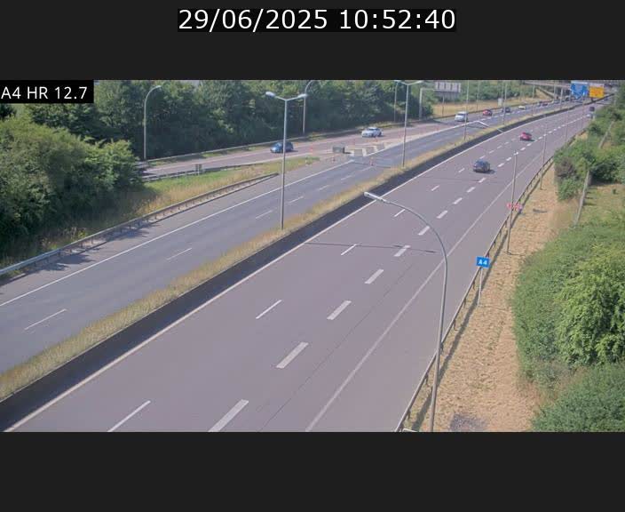 <h2>Traffic live webcam Luxembourg Esch sur Alzette - A4 - BK 12.7 - direction Esch-Belval</h2>