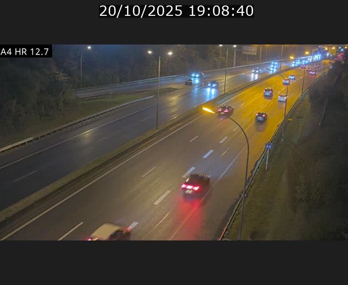 <h2>Traffic live webcam Luxembourg Esch sur Alzette - A4 - BK 12.7 - direction Esch-Belval</h2>