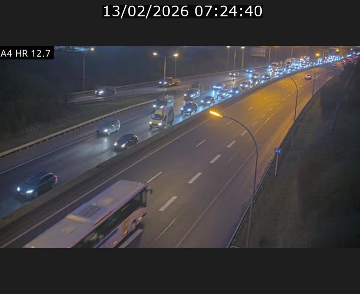 <h2>Traffic live webcam Luxembourg Esch sur Alzette - A4 - BK 12.7 - direction Esch-Belval</h2>