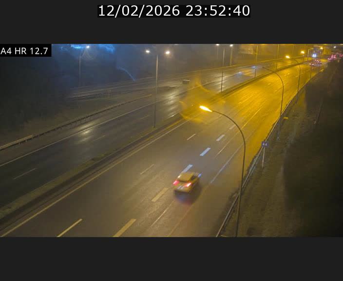 <h2>Traffic live webcam Luxembourg Esch sur Alzette - A4 - BK 12.7 - direction Esch-Belval</h2>