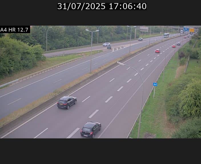 <h2>Traffic live webcam Luxembourg Esch sur Alzette - A4 - BK 12.7 - direction Esch-Belval</h2>