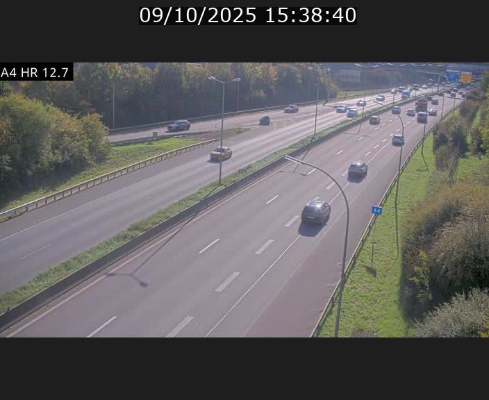 <h2>Traffic live webcam Luxembourg Esch sur Alzette - A4 - BK 12.7 - direction Esch-Belval</h2>
