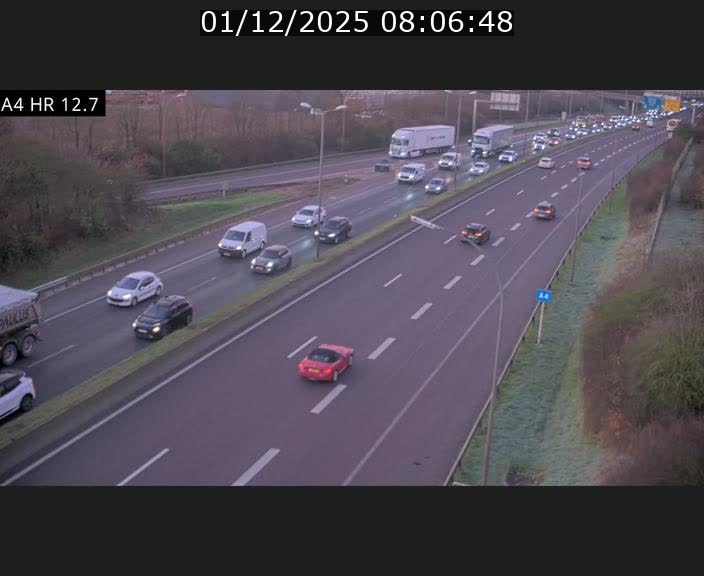 <h2>Traffic live webcam Luxembourg Esch sur Alzette - A4 - BK 12.7 - direction Esch-Belval</h2>