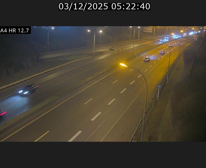 <h2>Traffic live webcam Luxembourg Esch sur Alzette - A4 - BK 12.7 - direction Esch-Belval</h2>