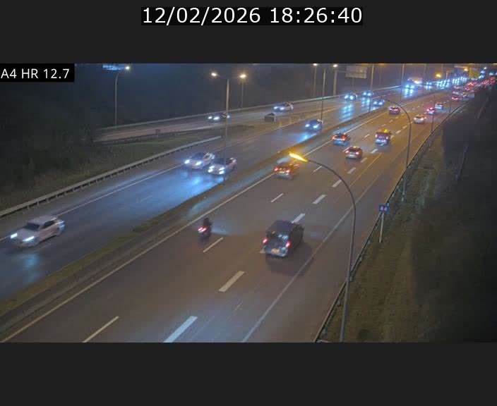 <h2>Traffic live webcam Luxembourg Esch sur Alzette - A4 - BK 12.7 - direction Esch-Belval</h2>