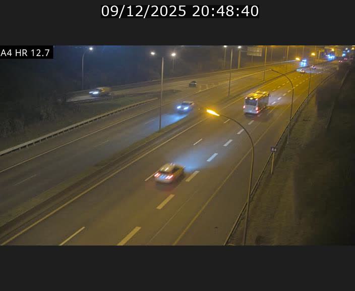 <h2>Traffic live webcam Luxembourg Esch sur Alzette - A4 - BK 12.7 - direction Esch-Belval</h2>