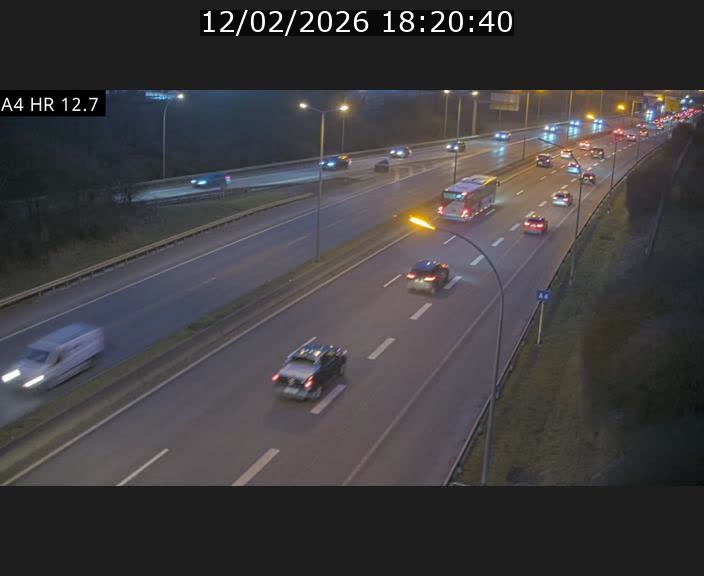 <h2>Traffic live webcam Luxembourg Esch sur Alzette - A4 - BK 12.7 - direction Esch-Belval</h2>