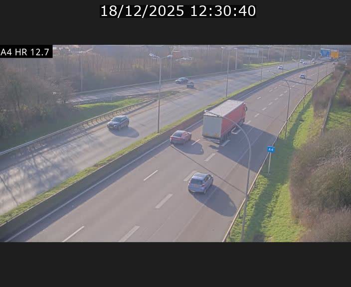 <h2>Traffic live webcam Luxembourg Esch sur Alzette - A4 - BK 12.7 - direction Esch-Belval</h2>