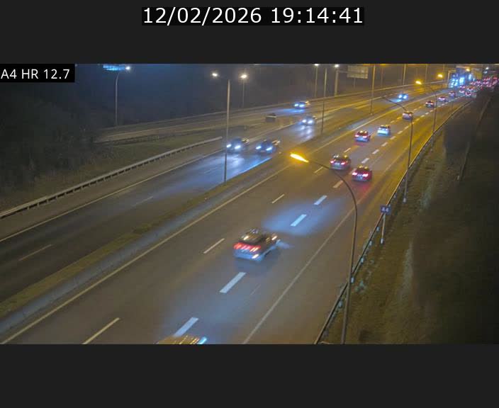 <h2>Traffic live webcam Luxembourg Esch sur Alzette - A4 - BK 12.7 - direction Esch-Belval</h2>