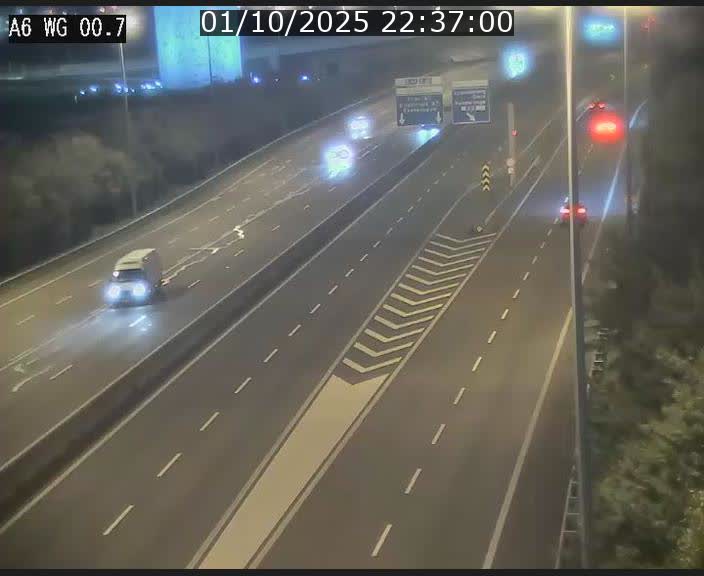 <h2>Traffic live webcam Luxembourg Croix de Cessange - A6 - BK 0.7 - direction A3 France</h2>