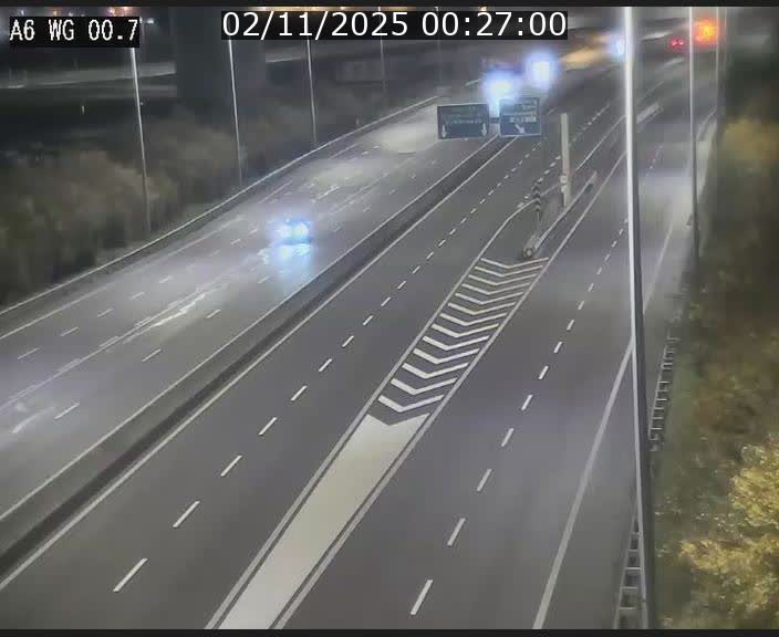 <h2>Traffic live webcam Luxembourg Croix de Cessange - A6 - BK 0.7 - direction A3 France</h2>