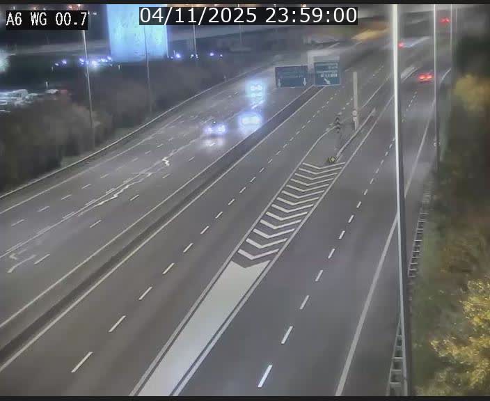 <h2>Traffic live webcam Luxembourg Croix de Cessange - A6 - BK 0.7 - direction A3 France</h2>