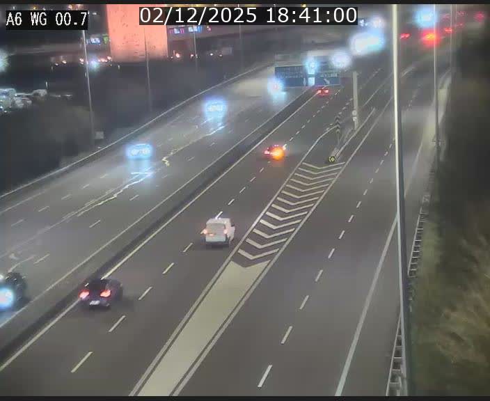 <h2>Traffic live webcam Luxembourg Croix de Cessange - A6 - BK 0.7 - direction A3 France</h2>