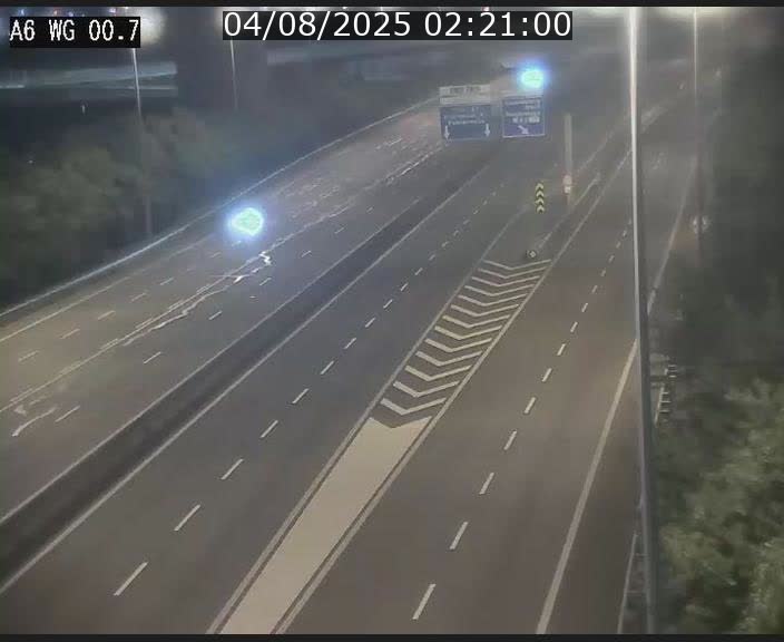 <h2>Traffic live webcam Luxembourg Croix de Cessange - A6 - BK 0.7 - direction A3 France</h2>