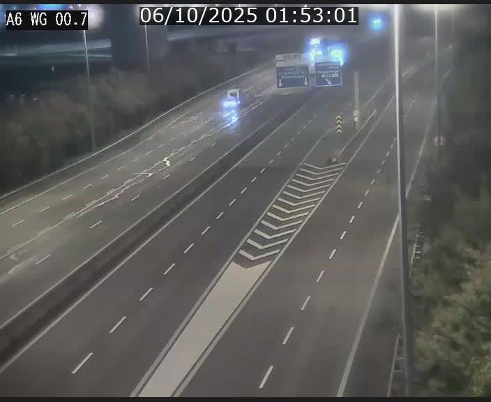 <h2>Traffic live webcam Luxembourg Croix de Cessange - A6 - BK 0.7 - direction A3 France</h2>