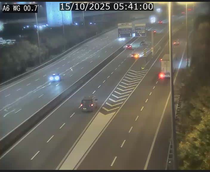 <h2>Traffic live webcam Luxembourg Croix de Cessange - A6 - BK 0.7 - direction A3 France</h2>