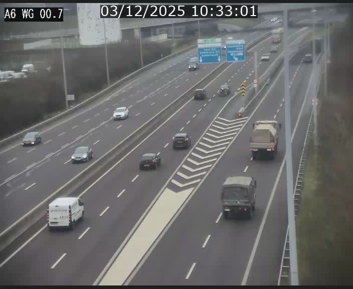 <h2>Traffic live webcam Luxembourg Croix de Cessange - A6 - BK 0.7 - direction A3 France</h2>