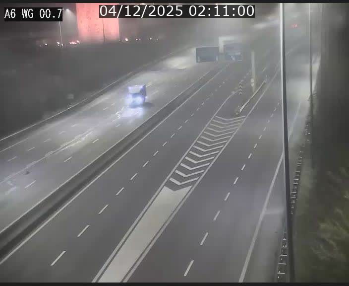 <h2>Traffic live webcam Luxembourg Croix de Cessange - A6 - BK 0.7 - direction A3 France</h2>