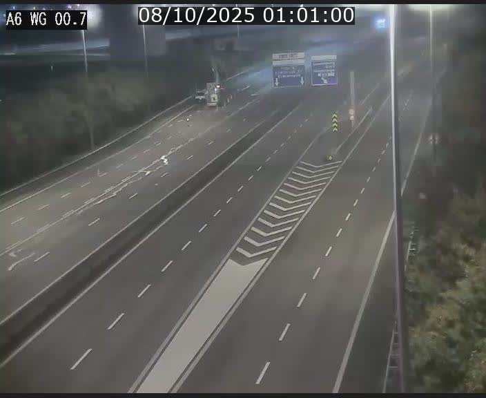 <h2>Traffic live webcam Luxembourg Croix de Cessange - A6 - BK 0.7 - direction A3 France</h2>