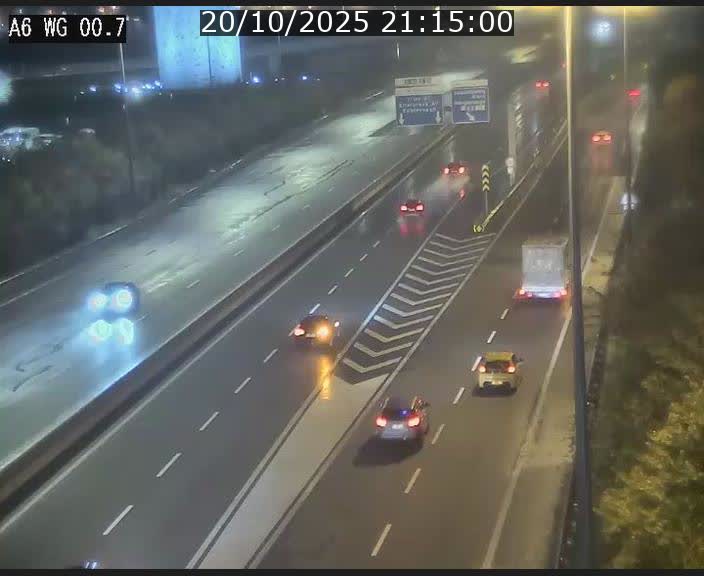 <h2>Traffic live webcam Luxembourg Croix de Cessange - A6 - BK 0.7 - direction A3 France</h2>