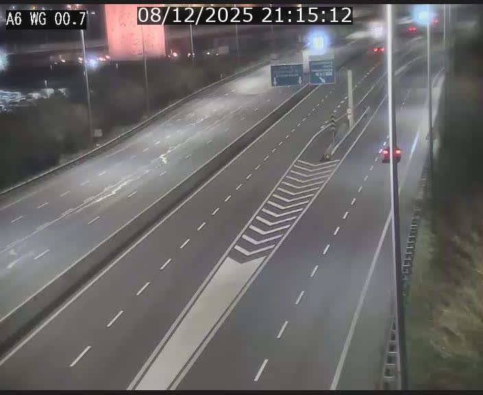 <h2>Traffic live webcam Luxembourg Croix de Cessange - A6 - BK 0.7 - direction A3 France</h2>