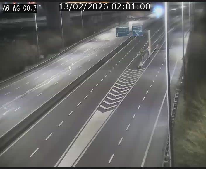 <h2>Traffic live webcam Luxembourg Croix de Cessange - A6 - BK 0.7 - direction A3 France</h2>