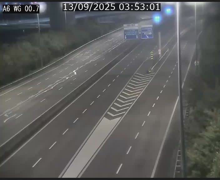 <h2>Traffic live webcam Luxembourg Croix de Cessange - A6 - BK 0.7 - direction A3 France</h2>
