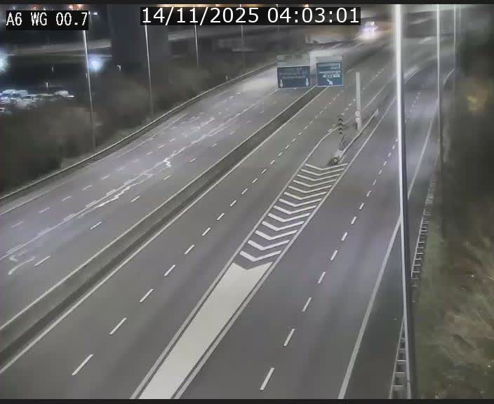 <h2>Traffic live webcam Luxembourg Croix de Cessange - A6 - BK 0.7 - direction A3 France</h2>