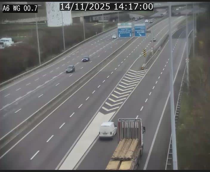 <h2>Traffic live webcam Luxembourg Croix de Cessange - A6 - BK 0.7 - direction A3 France</h2>