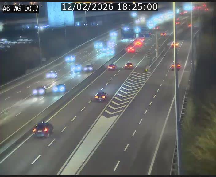 <h2>Traffic live webcam Luxembourg Croix de Cessange - A6 - BK 0.7 - direction A3 France</h2>