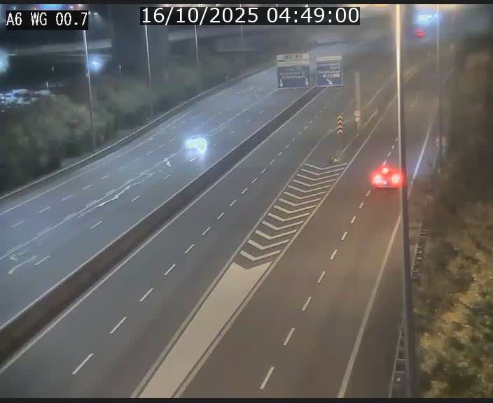 <h2>Traffic live webcam Luxembourg Croix de Cessange - A6 - BK 0.7 - direction A3 France</h2>