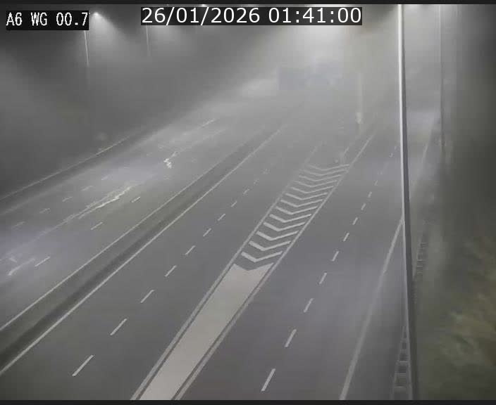 <h2>Traffic live webcam Luxembourg Croix de Cessange - A6 - BK 0.7 - direction A3 France</h2>