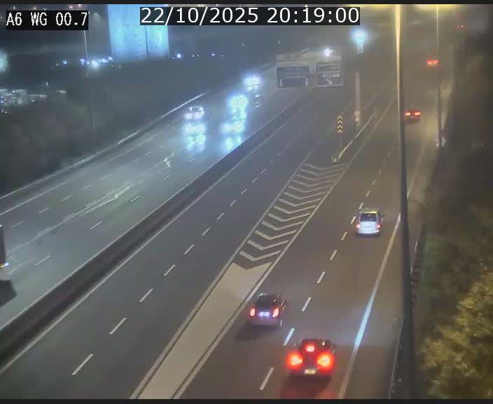 <h2>Traffic live webcam Luxembourg Croix de Cessange - A6 - BK 0.7 - direction A3 France</h2>