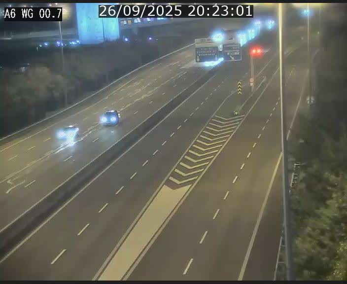 <h2>Traffic live webcam Luxembourg Croix de Cessange - A6 - BK 0.7 - direction A3 France</h2>