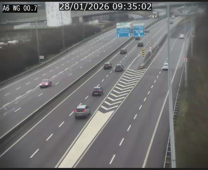 <h2>Traffic live webcam Luxembourg Croix de Cessange - A6 - BK 0.7 - direction A3 France</h2>