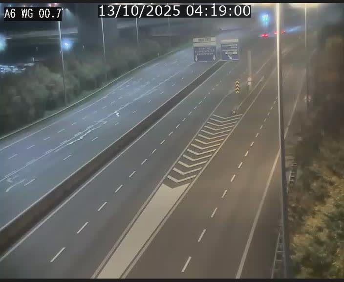 <h2>Traffic live webcam Luxembourg Croix de Cessange - A6 - BK 0.7 - direction A3 France</h2>