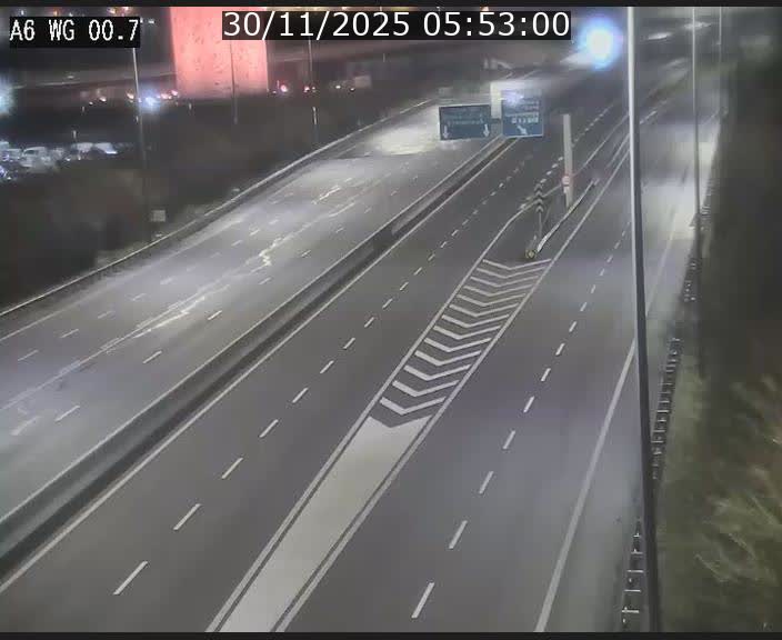 <h2>Traffic live webcam Luxembourg Croix de Cessange - A6 - BK 0.7 - direction A3 France</h2>