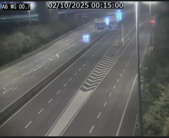 <h2>Traffic live webcam Luxembourg Croix de Cessange - A6 - BK 0.7 - direction A3 France</h2>