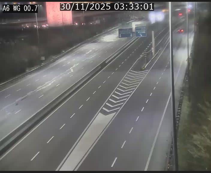 <h2>Traffic live webcam Luxembourg Croix de Cessange - A6 - BK 0.7 - direction A3 France</h2>