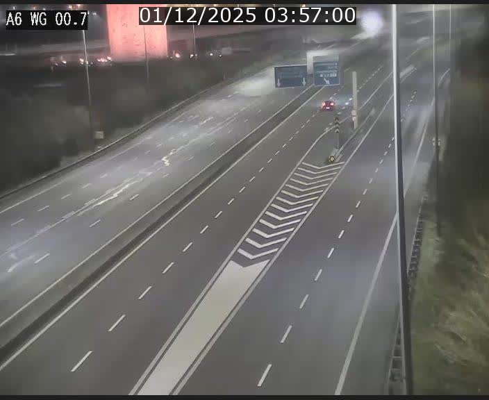 <h2>Traffic live webcam Luxembourg Croix de Cessange - A6 - BK 0.7 - direction A3 France</h2>