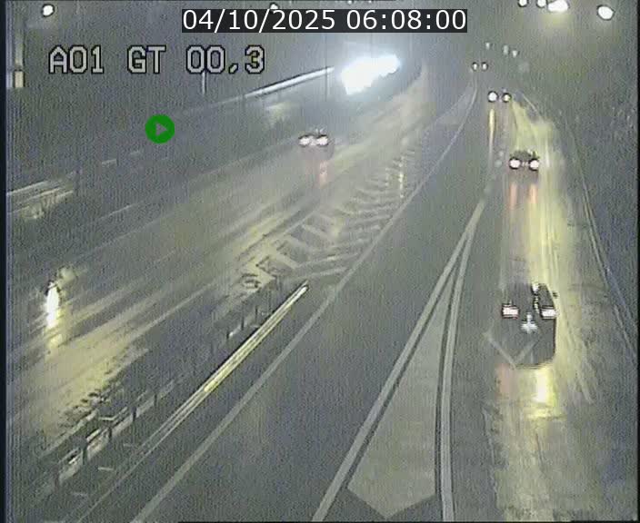 <h2>Traffic live webcam Luxembourg Croix de Gasperich - A1 direction Kirchberg - BK 0.3</h2>