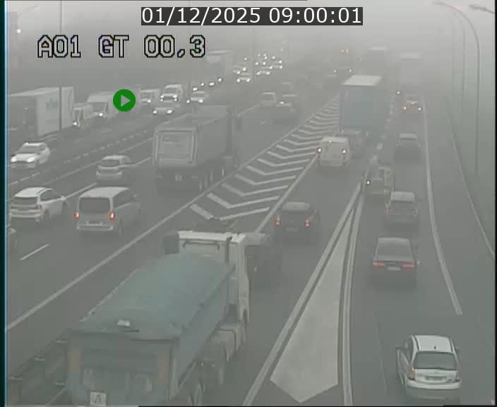 <h2>Traffic live webcam Luxembourg Croix de Gasperich - A1 direction Kirchberg - BK 0.3</h2>