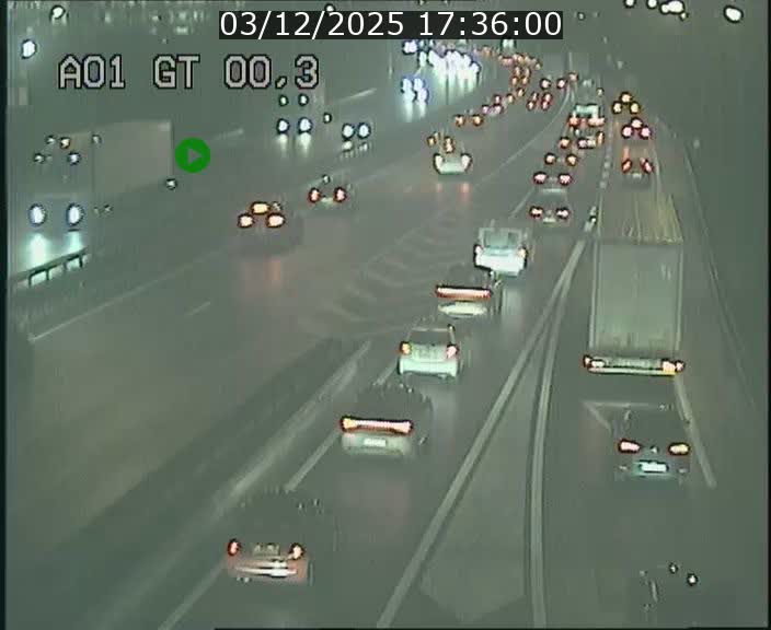 <h2>Traffic live webcam Luxembourg Croix de Gasperich - A1 direction Kirchberg - BK 0.3</h2>