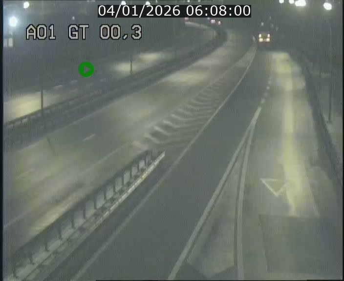 <h2>Traffic live webcam Luxembourg Croix de Gasperich - A1 direction Kirchberg - BK 0.3</h2>