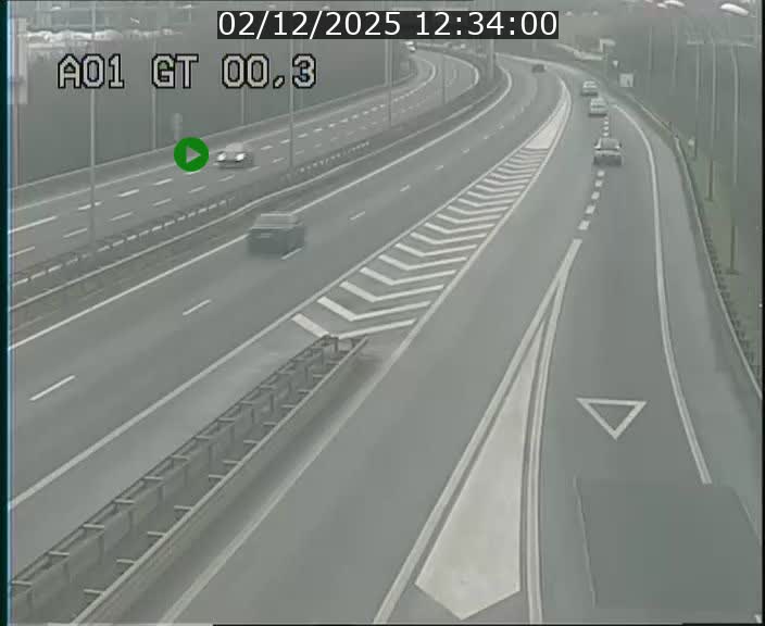 <h2>Traffic live webcam Luxembourg Croix de Gasperich - A1 direction Kirchberg - BK 0.3</h2>