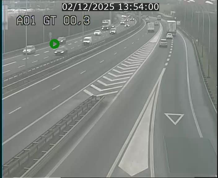 <h2>Traffic live webcam Luxembourg Croix de Gasperich - A1 direction Kirchberg - BK 0.3</h2>