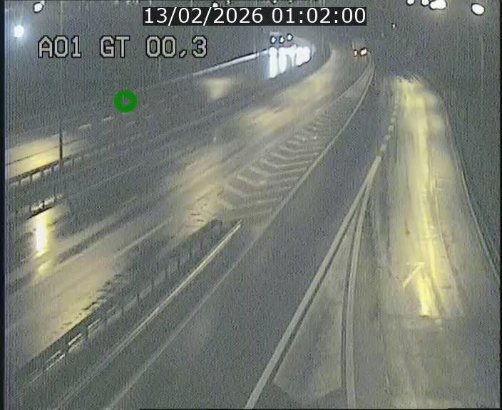 <h2>Traffic live webcam Luxembourg Croix de Gasperich - A1 direction Kirchberg - BK 0.3</h2>