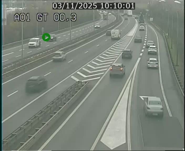 <h2>Traffic live webcam Luxembourg Croix de Gasperich - A1 direction Kirchberg - BK 0.3</h2>