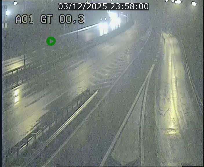 <h2>Traffic live webcam Luxembourg Croix de Gasperich - A1 direction Kirchberg - BK 0.3</h2>