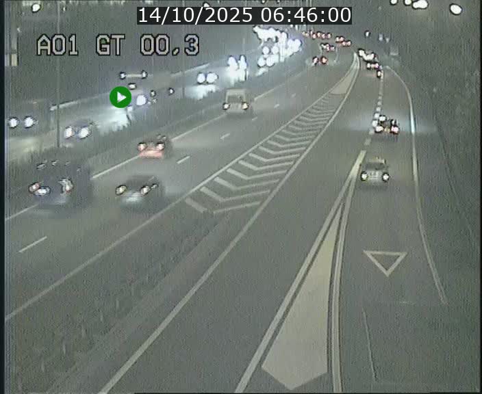 <h2>Traffic live webcam Luxembourg Croix de Gasperich - A1 direction Kirchberg - BK 0.3</h2>